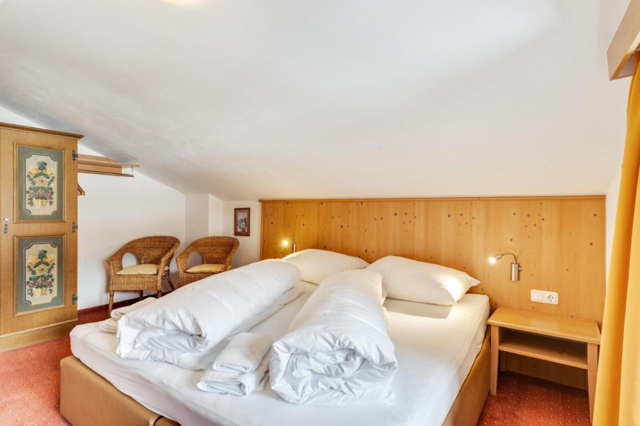 Hotel Chalet Martin à Sankt Anton am Arlberg Extérieur photo